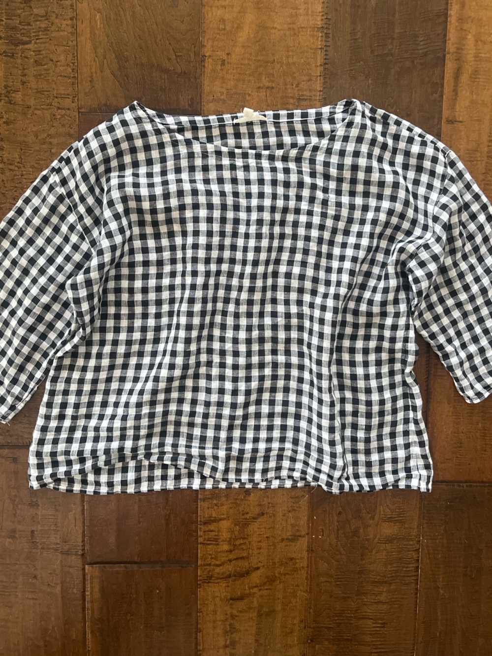 Eileen Fisher black and white organic linen gingham top with 3/4 sleeves Sz. L